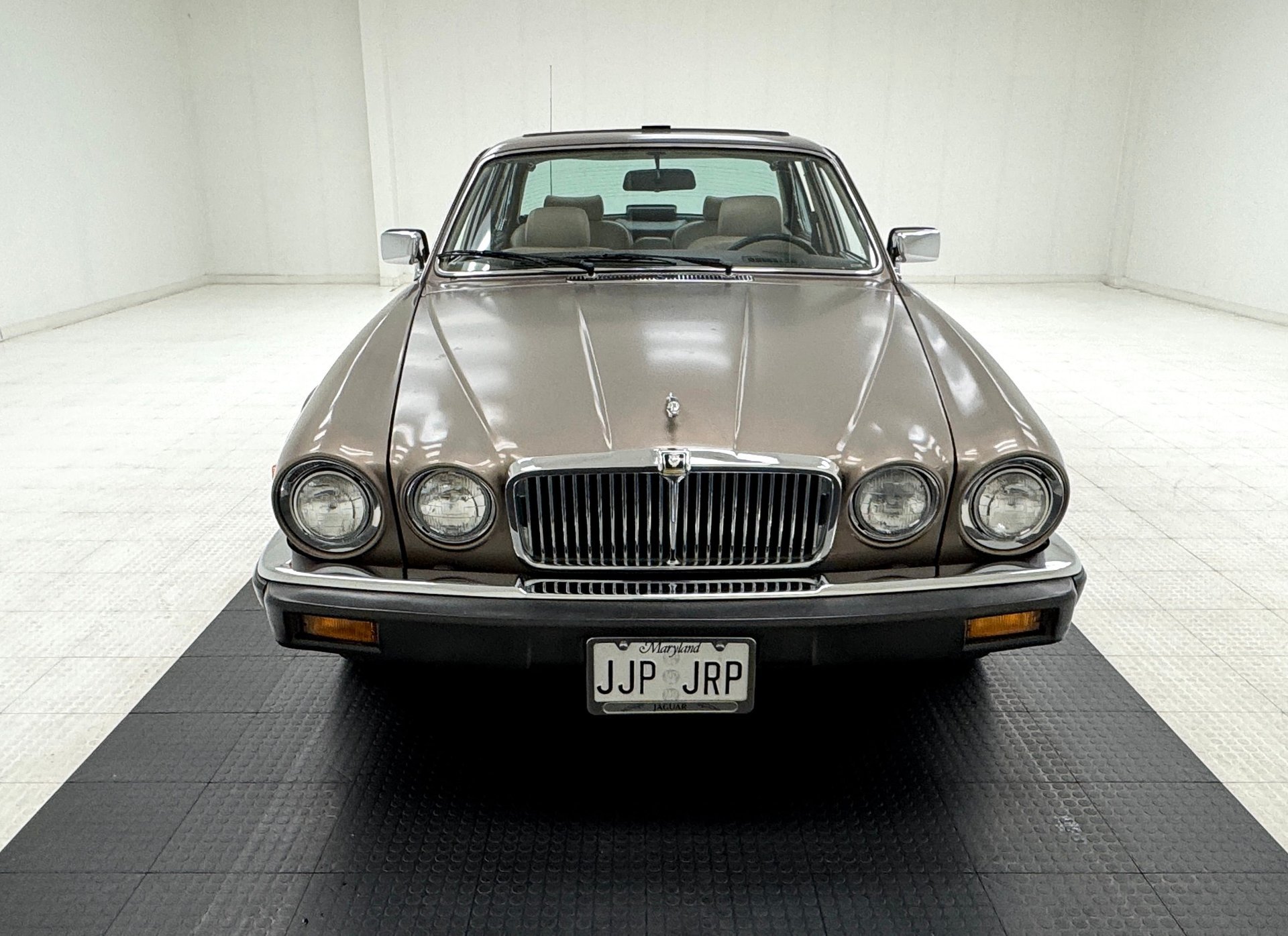 1986 Jaguar XJ6 - Vanden Plas 4 Door Saloon, foto 8