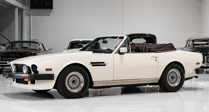 1988 Aston Martin V8 - VOLANTE Volante (Convertible)