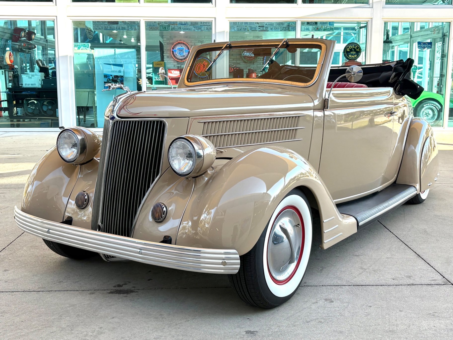 1936 Ford Model 68, foto 1