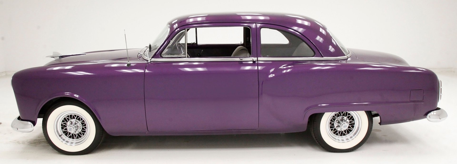 1951 Packard 200 - Club Sedan, foto 2
