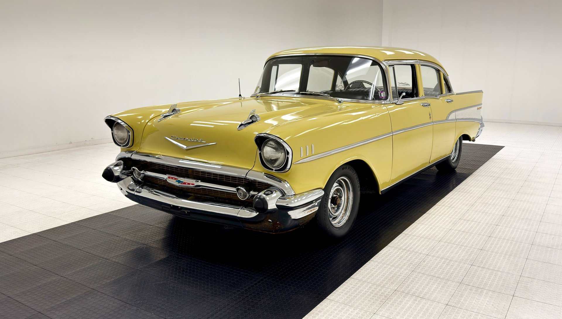 1957 Chevrolet Bel-Air - 4 Door Sedan, foto 1