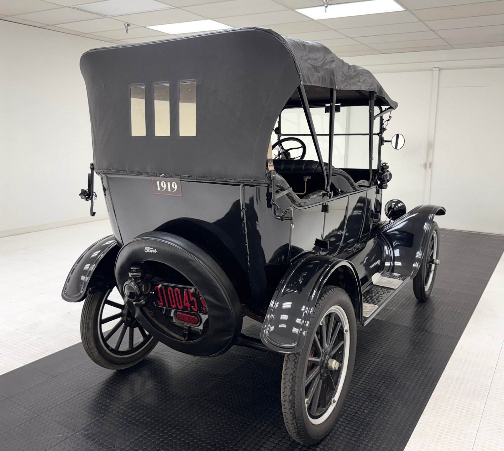 1919 Ford Model T - Touring Sedan, foto 8