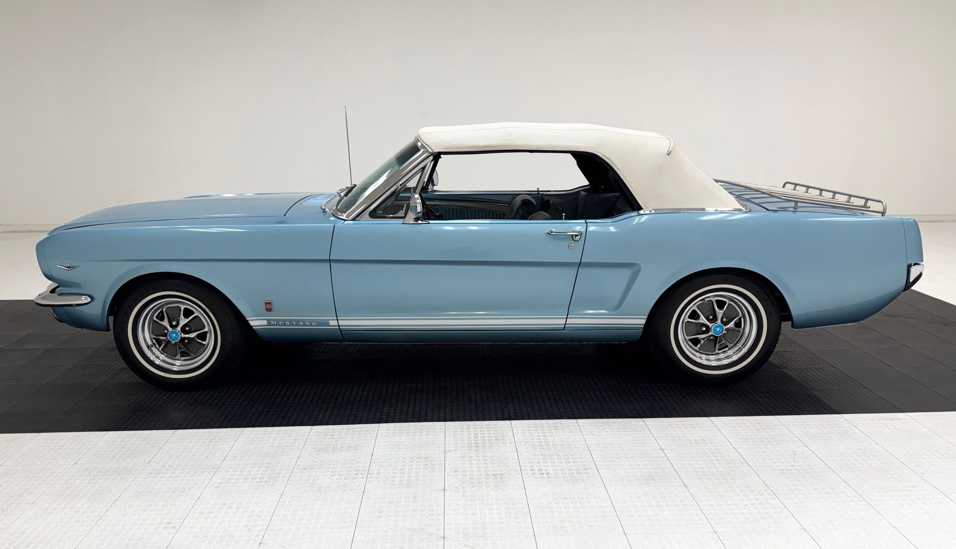 1965 Ford Mustang - Convertible, foto 3