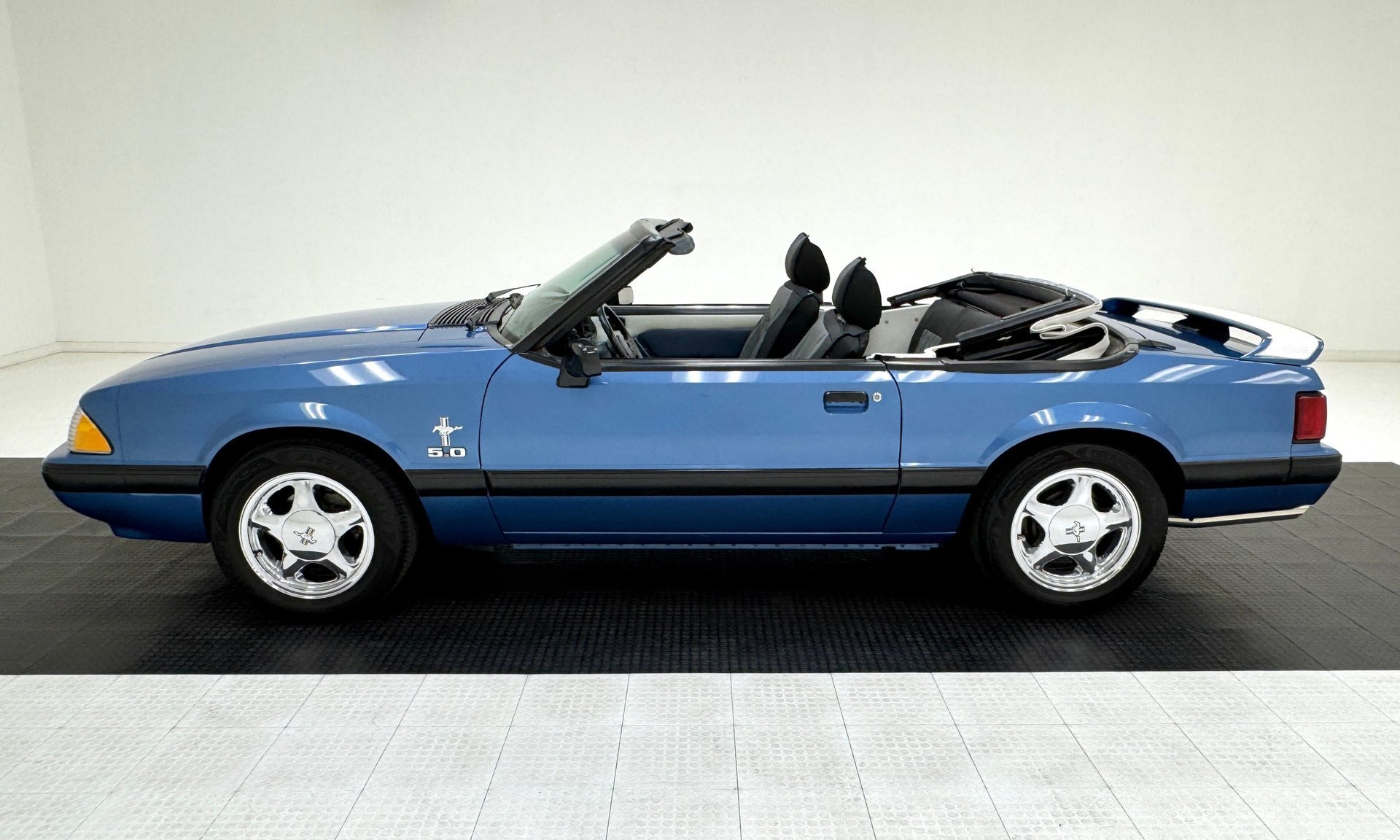 1989 Ford Mustang - LX Convertible, foto 4