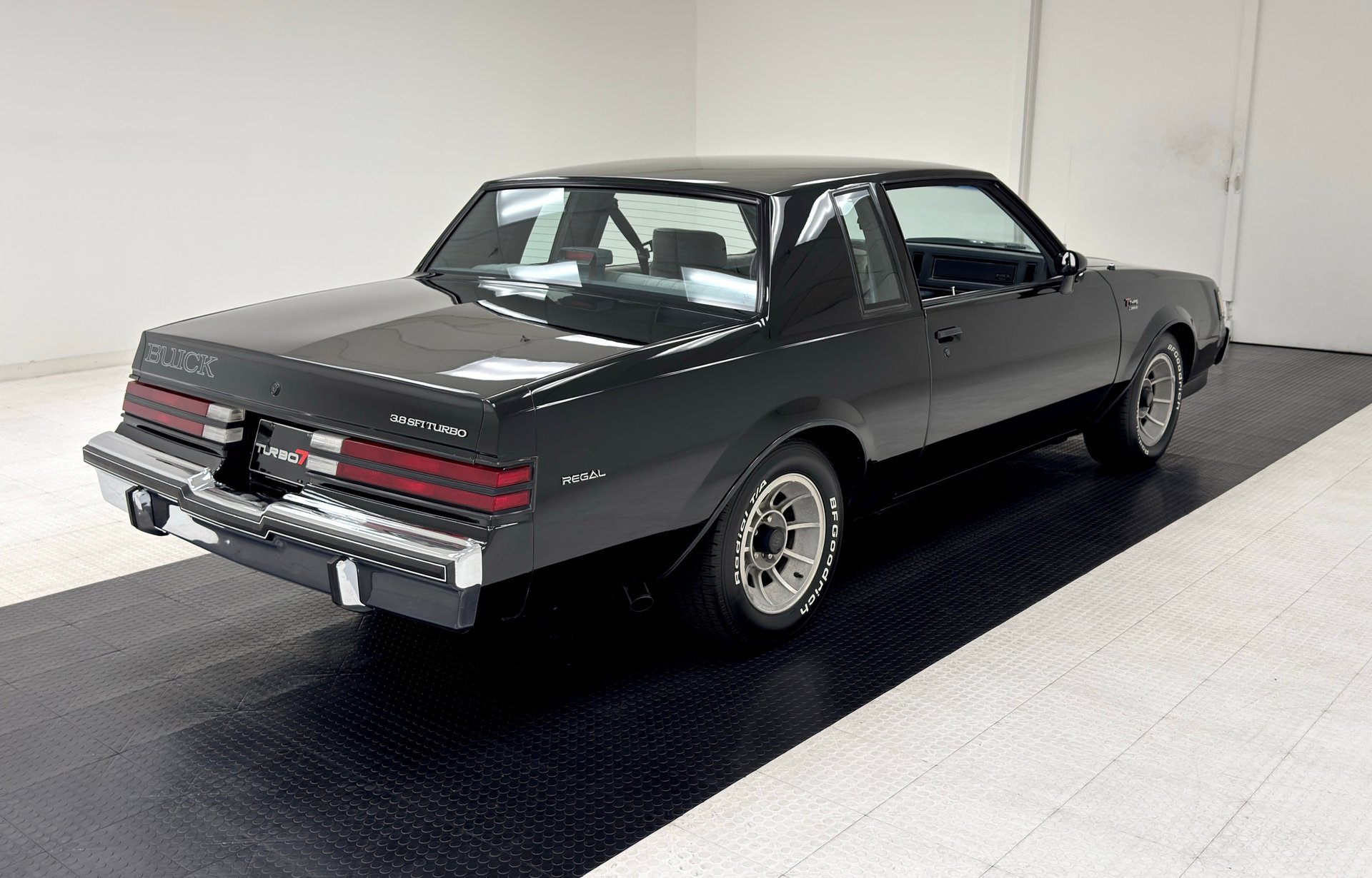 1986 Buick Regal - T-Type Turbo, foto 5