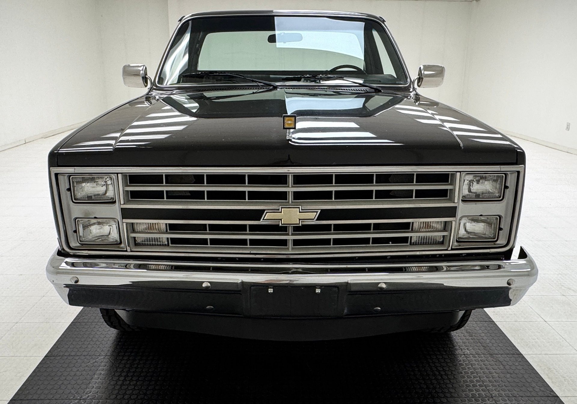 1986 Chevrolet C10 - Silverado 4x2 Long Bed Pickup, foto 8