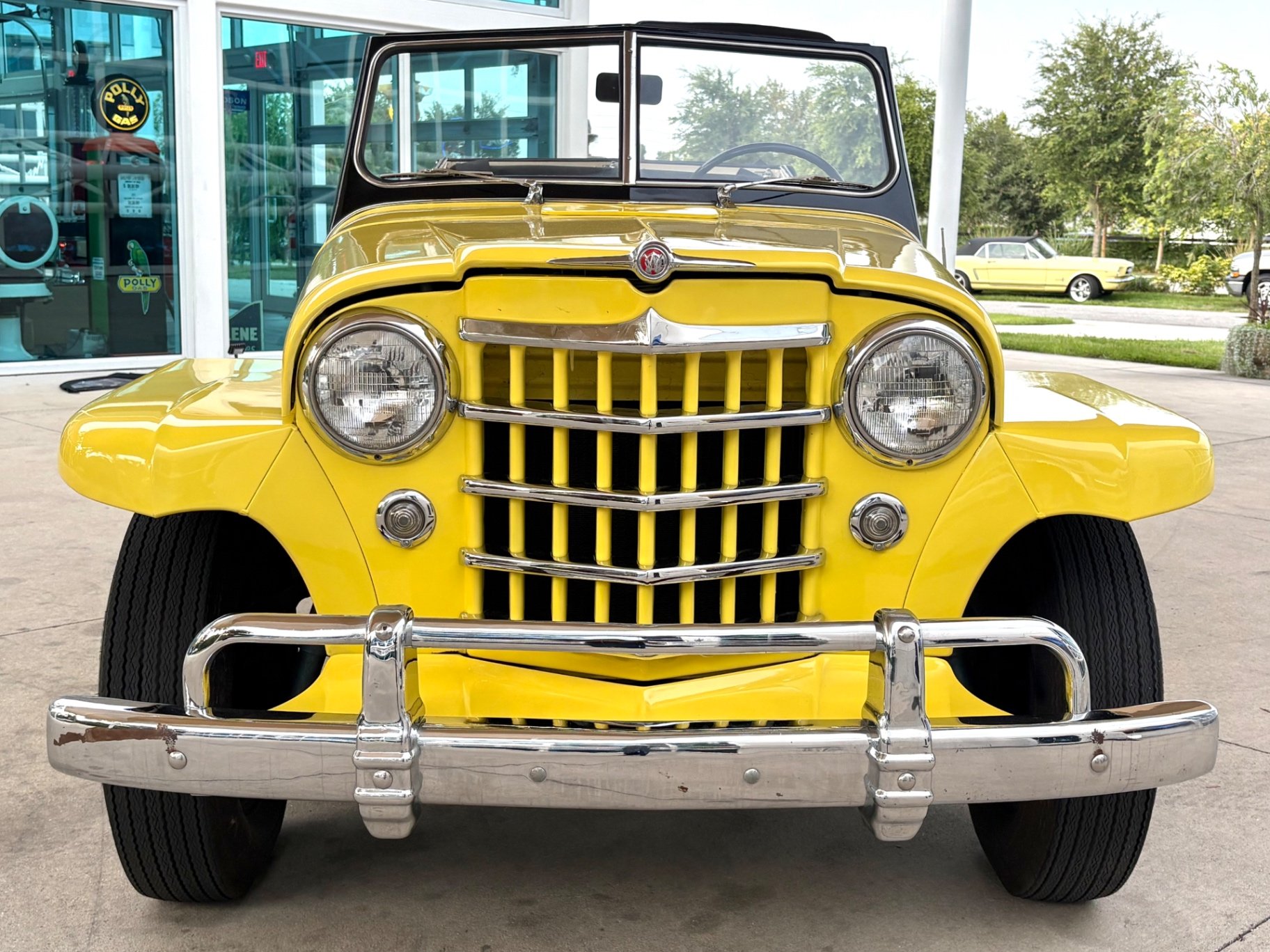 1951 Willys Jeepster, foto 2