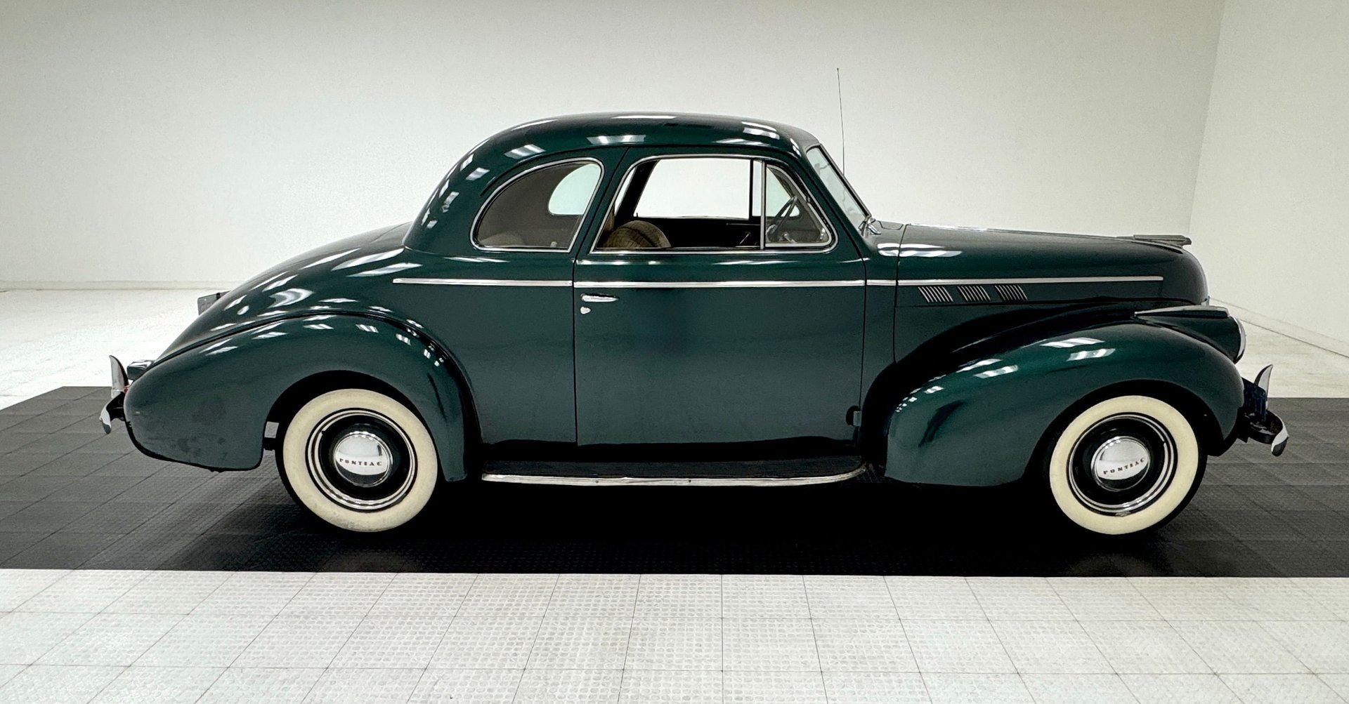 1940 Pontiac Deluxe Six - Series 26 Sport Coupe, foto 6