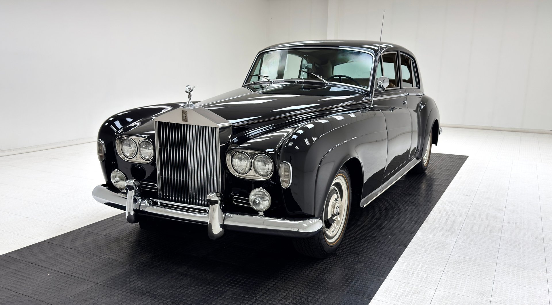1964 Rolls-Royce Silver Cloud III - III Saloon, foto 1