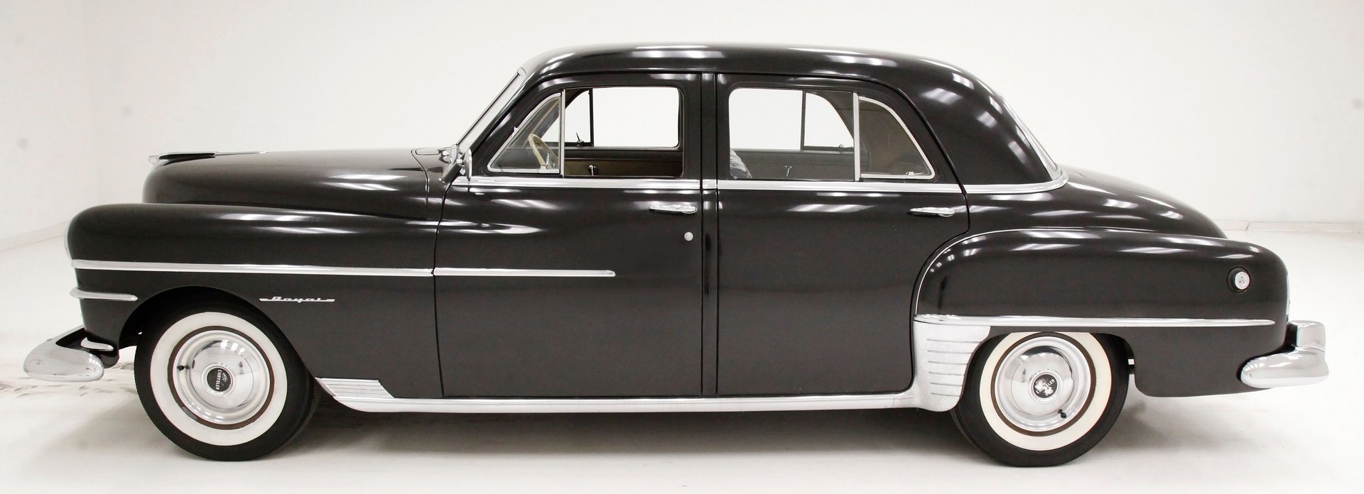 1950 Chrysler Royal - Sedan, foto 2