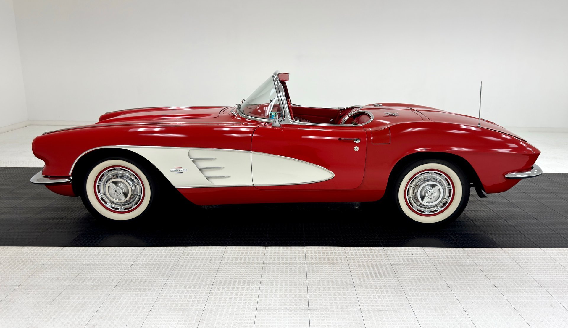 1961 Chevrolet Corvette - Convertible, foto 4