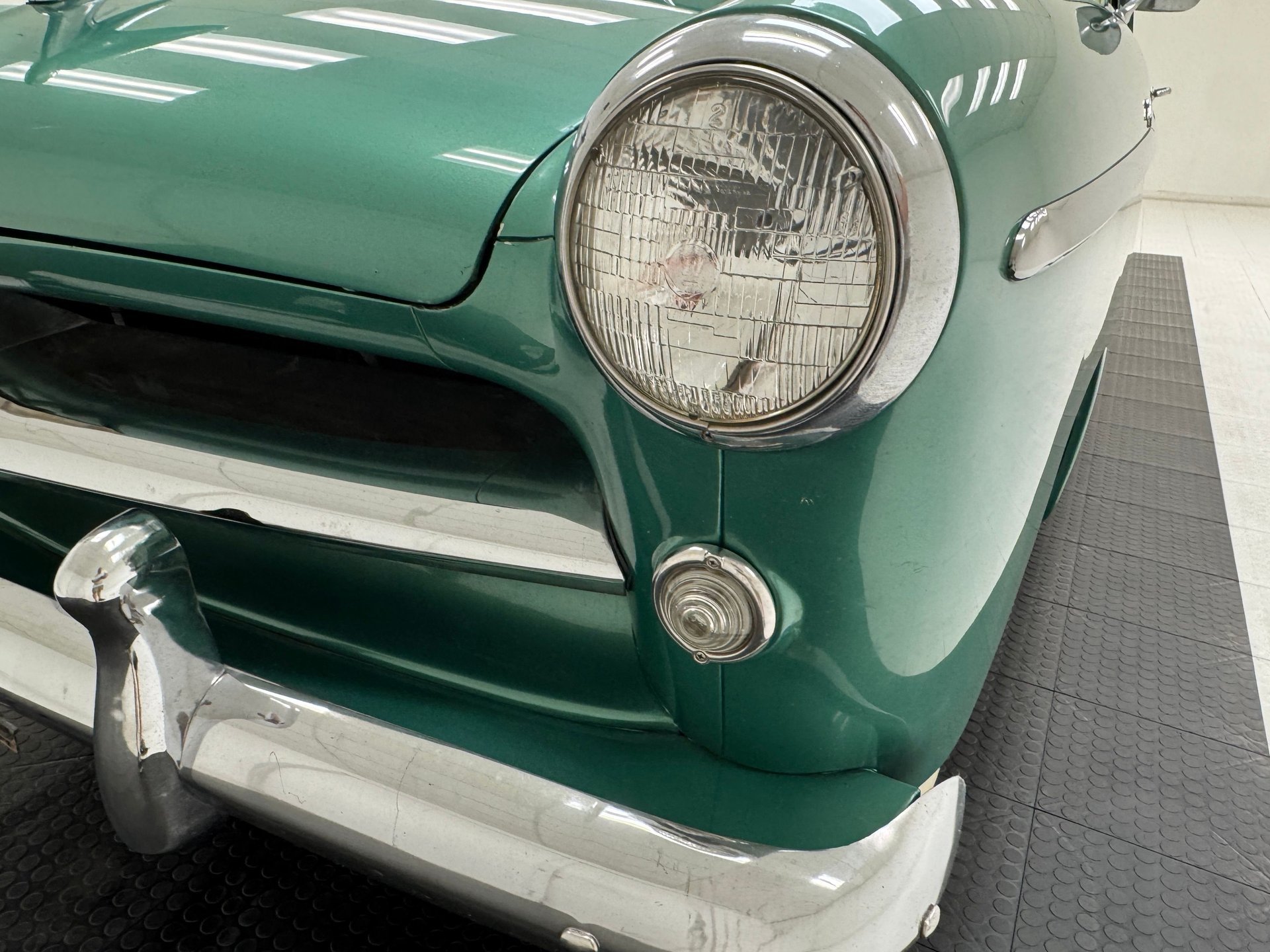 1953 Willys Aero - 2 Door Sedan, foto 11