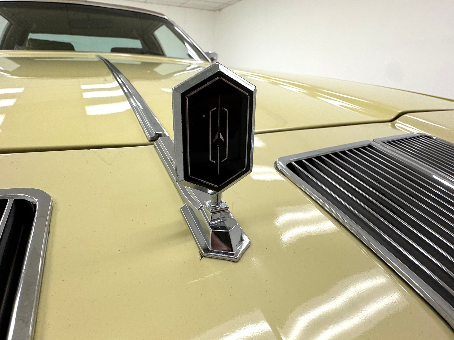 1976 Oldsmobile Cutlass - Salon Hardtop, foto 10