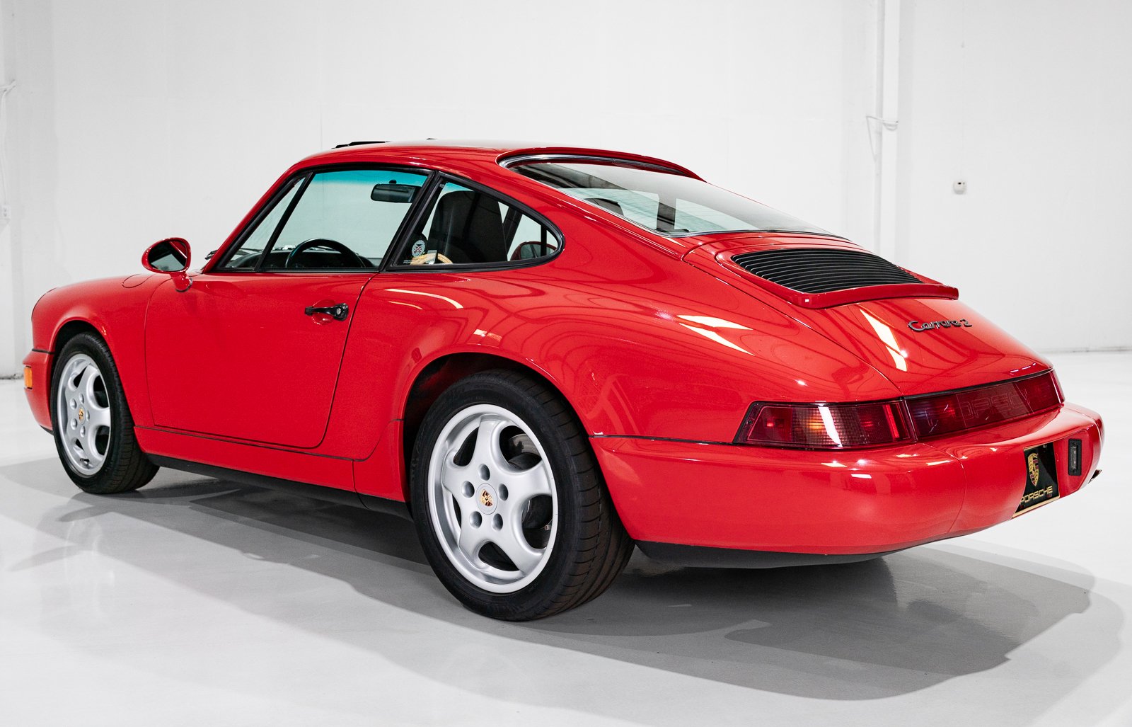1992 Porsche 911 / 964 Carrera - CARRERA 2 SUNROOF COUPE (FIVE-SPEED MANUAL) FIVE-SPEED MANUAL, foto 9
