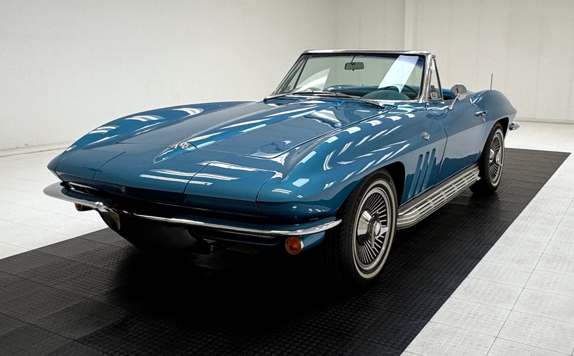 1965 Chevrolet Corvette - Convertible, foto 3