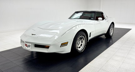 1981 Chevrolet Corvette - Corvette
Coupe af48f9084722ccf51a5885a7e6b99be2.jpeg