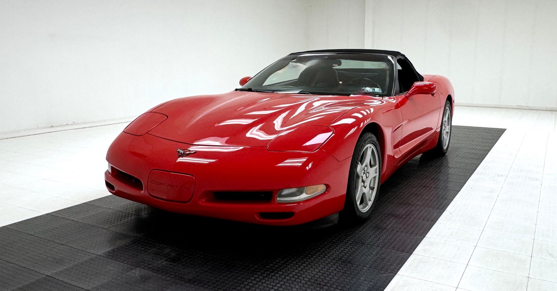 1998 Chevrolet Corvette - Convertible, foto 1