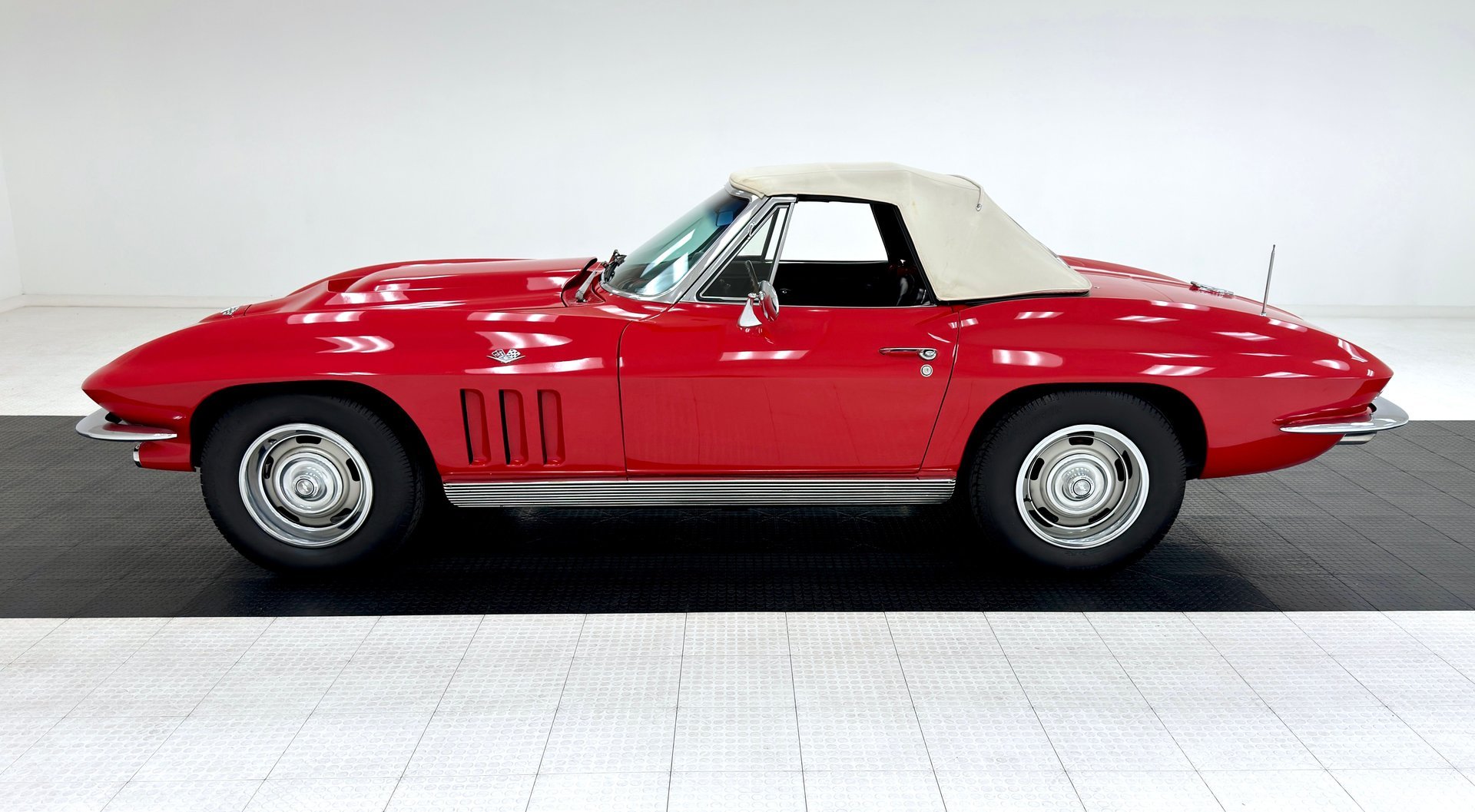 1965 Chevrolet Corvette - Convertible, foto 3