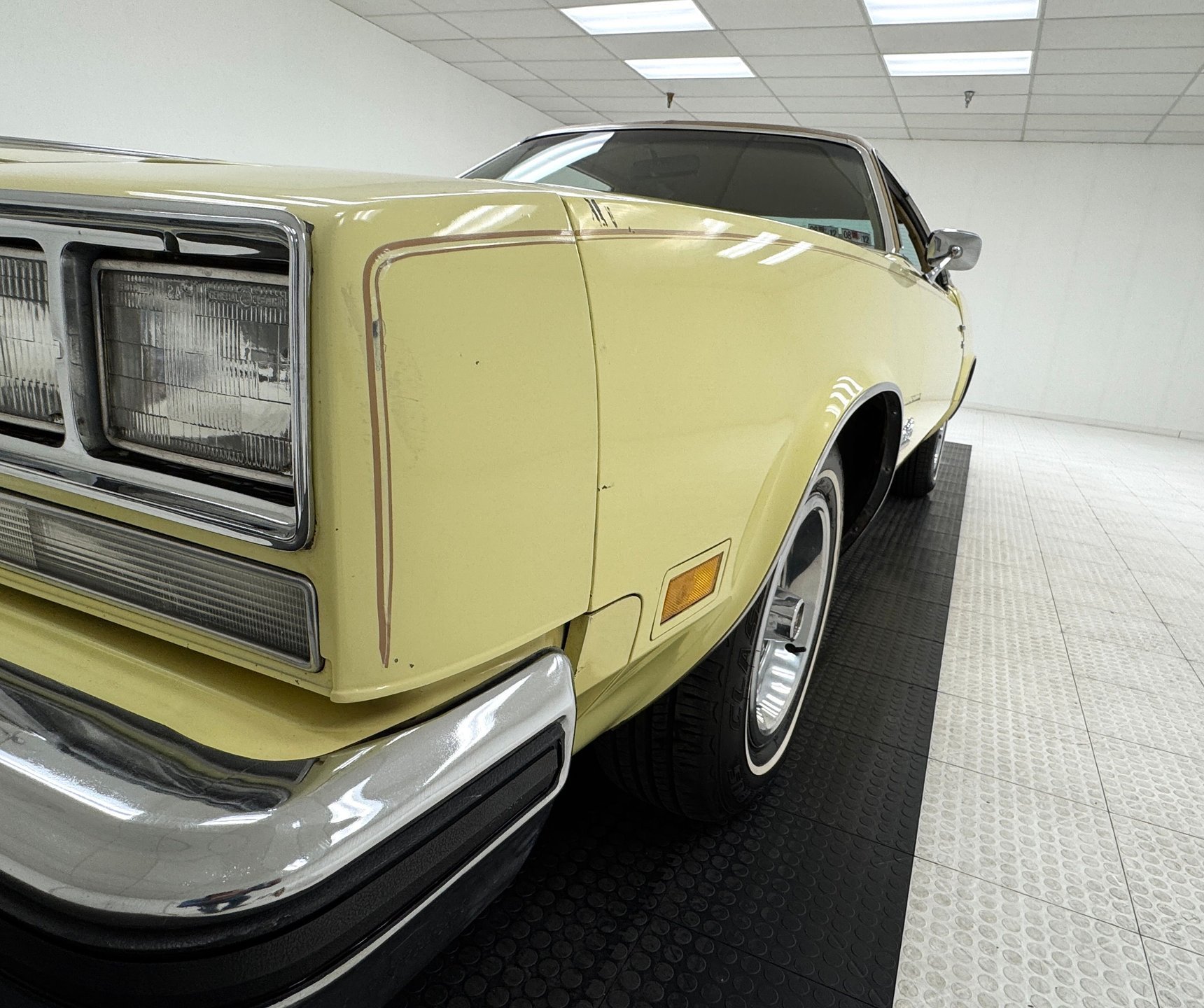 1976 Oldsmobile Cutlass - Salon Hardtop, foto 12