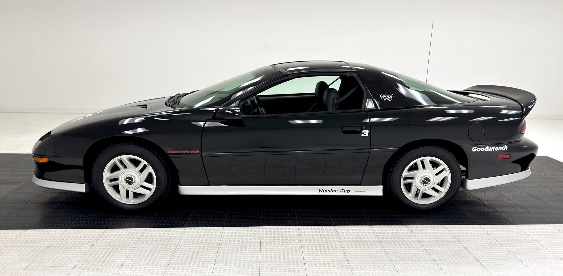 1994 Chevrolet Camaro - Z28, foto 2