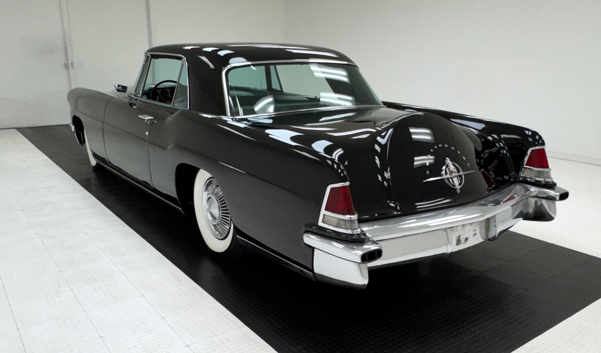 1956 Continental Mark II - 2 Door Sport Coupe, foto 3
