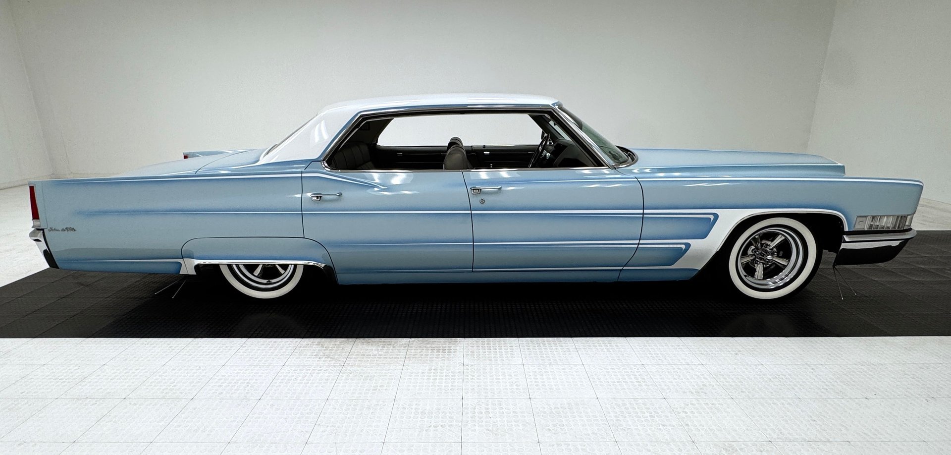 1969 Cadillac Sedan - 4 Door Hardtop, foto 6