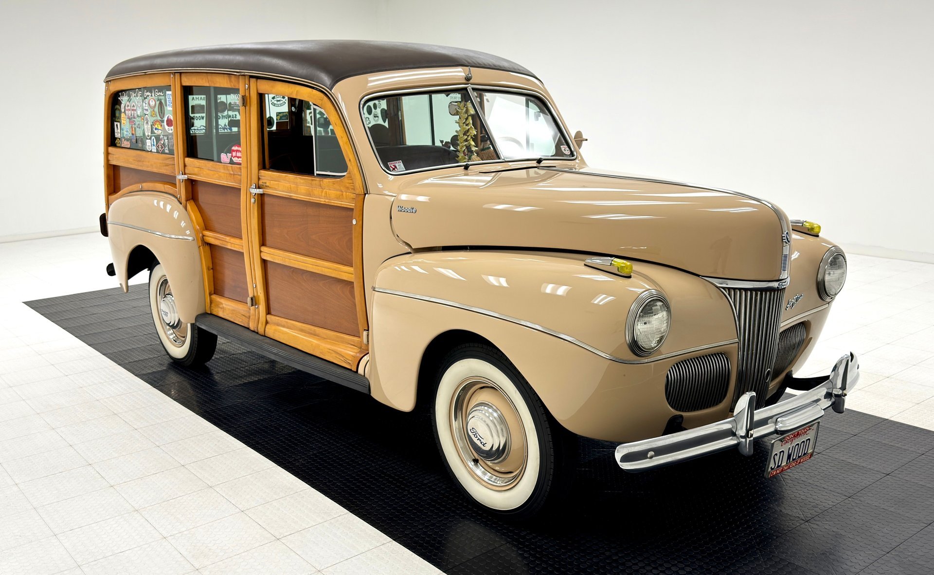 1941 Ford Super Deluxe - Woody Station Wagon, foto 7