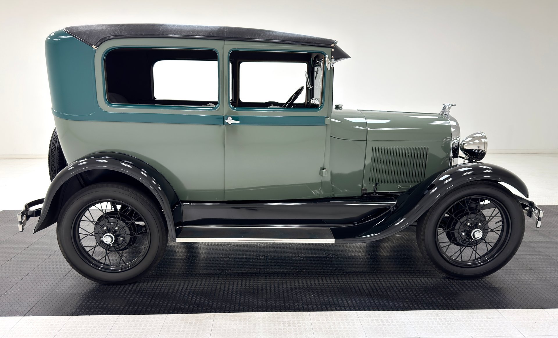 1929 Ford Model A - Tudor Sedan, foto 6