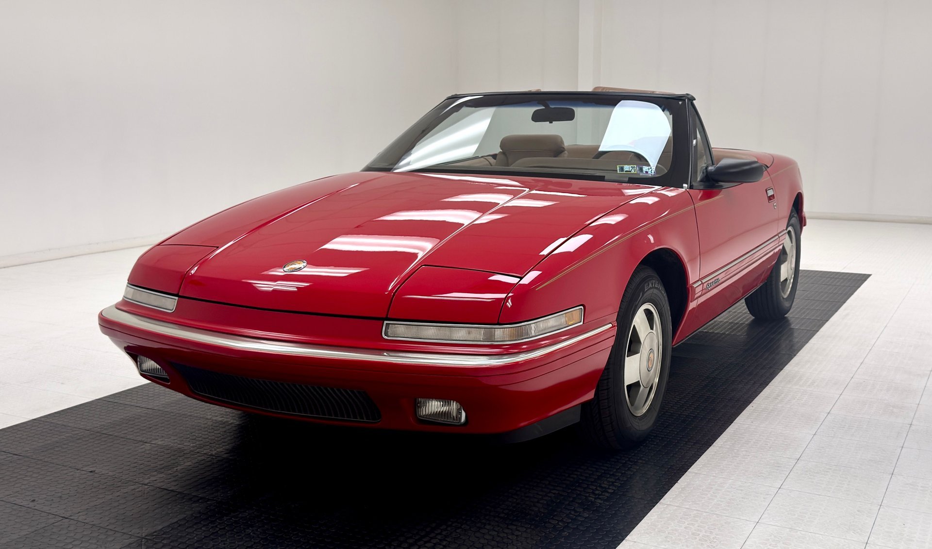 1990 Buick Reatta - Convertible, foto 2