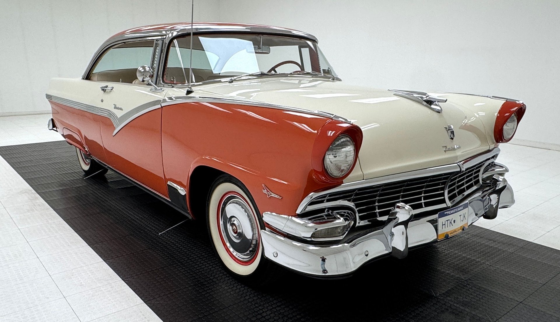 1956 Ford Fairlane - Victoria 2 Door Hardtop, foto 7