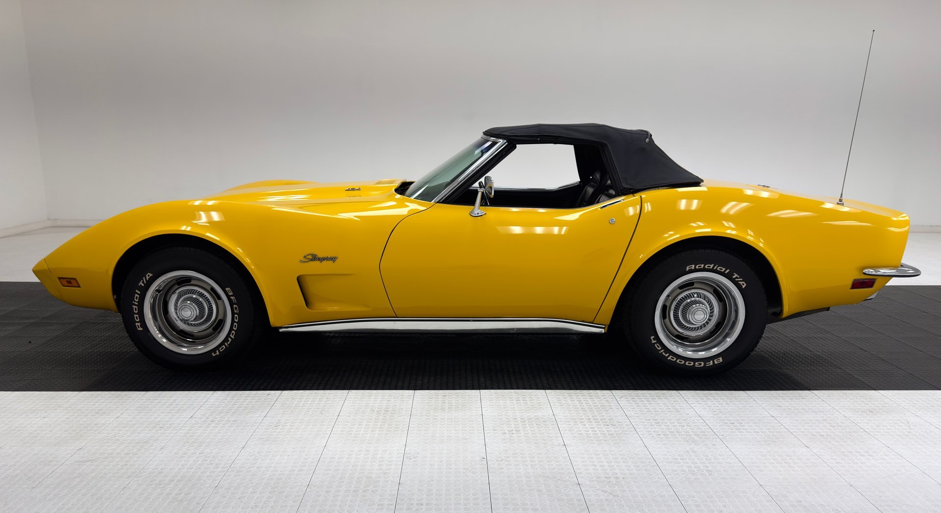 1973 Chevrolet Corvette - Convertible, foto 3