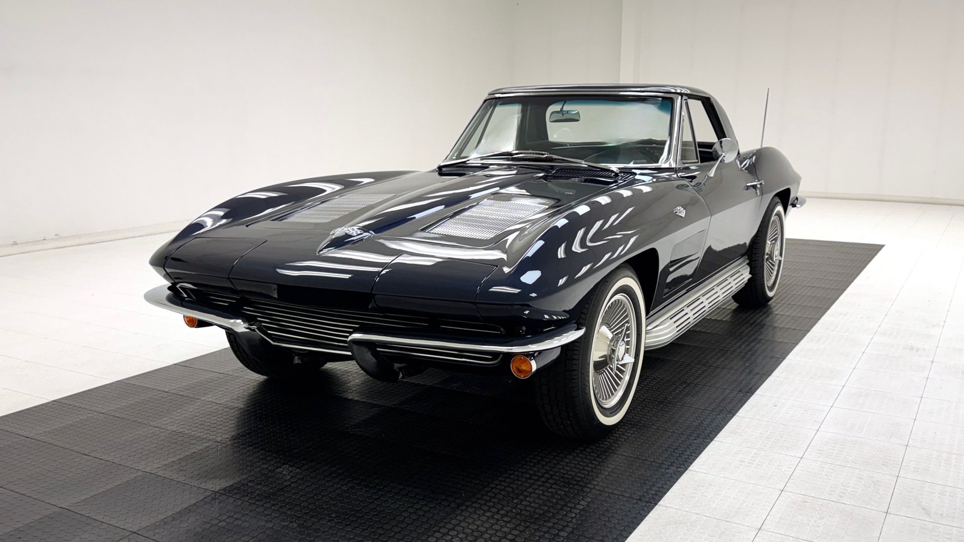 1963 Chevrolet Corvette - Convertible, foto 1
