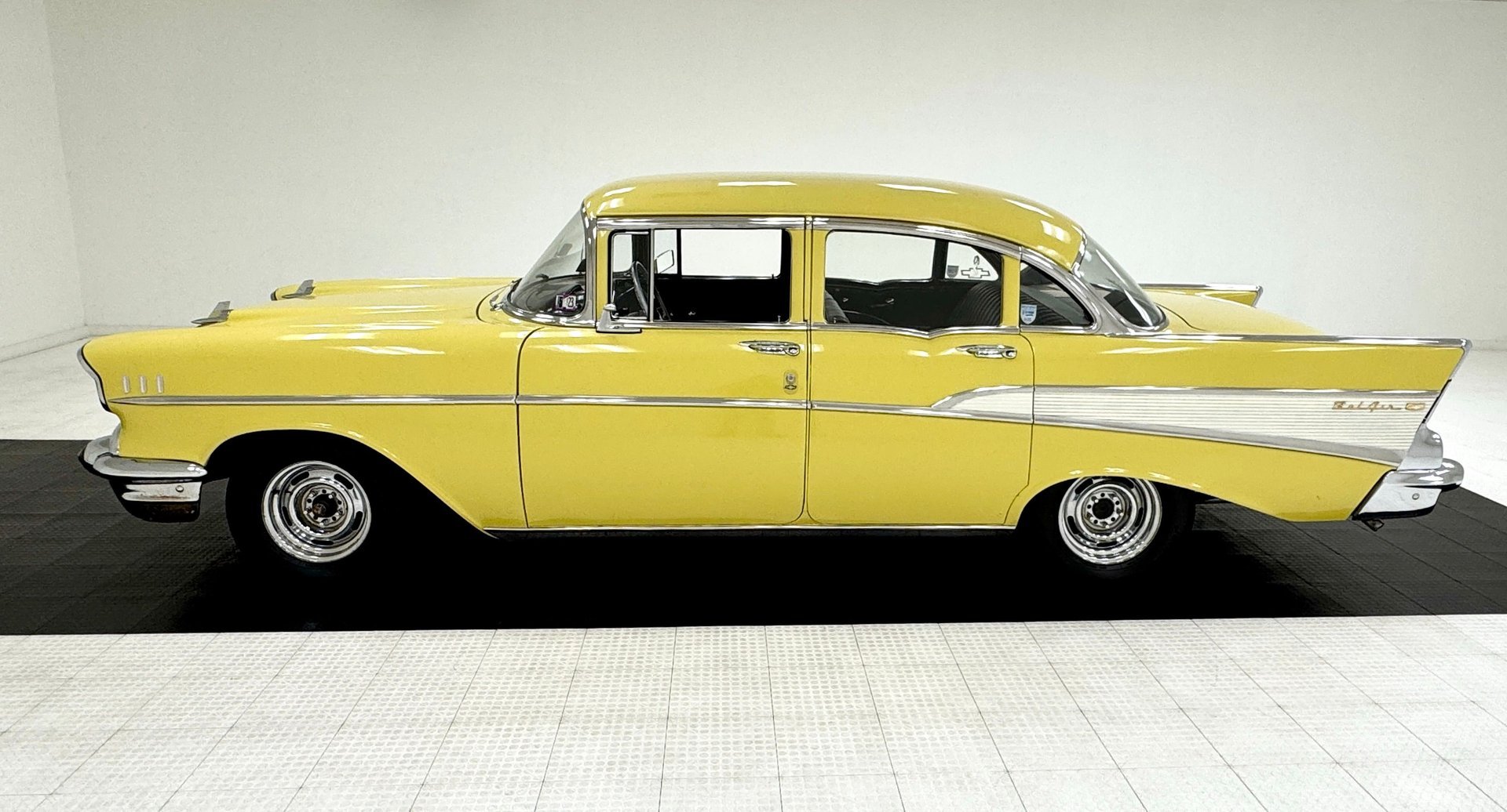 1957 Chevrolet Bel-Air - 4 Door Sedan, foto 2