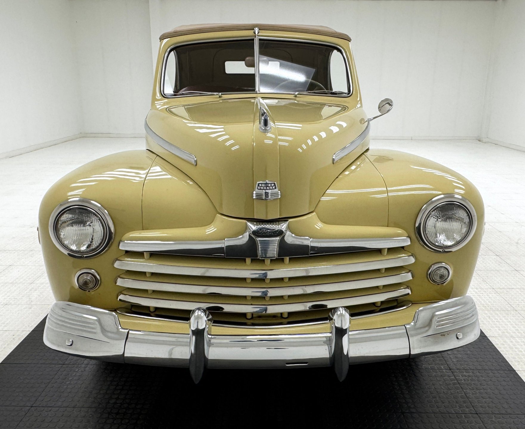 1947 Ford Super Deluxe - Convertible, foto 11