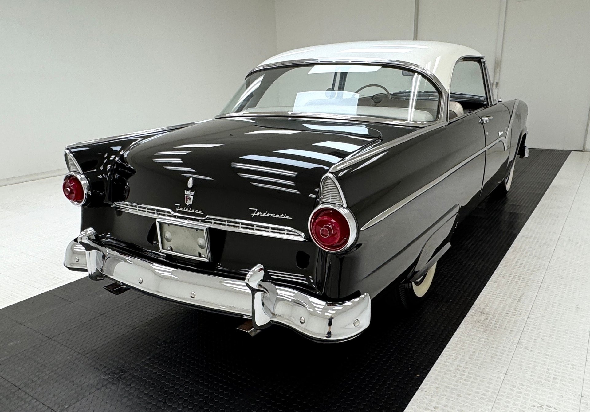 1955 Ford Fairlane - Victoria 2 Door Hardtop, foto 5