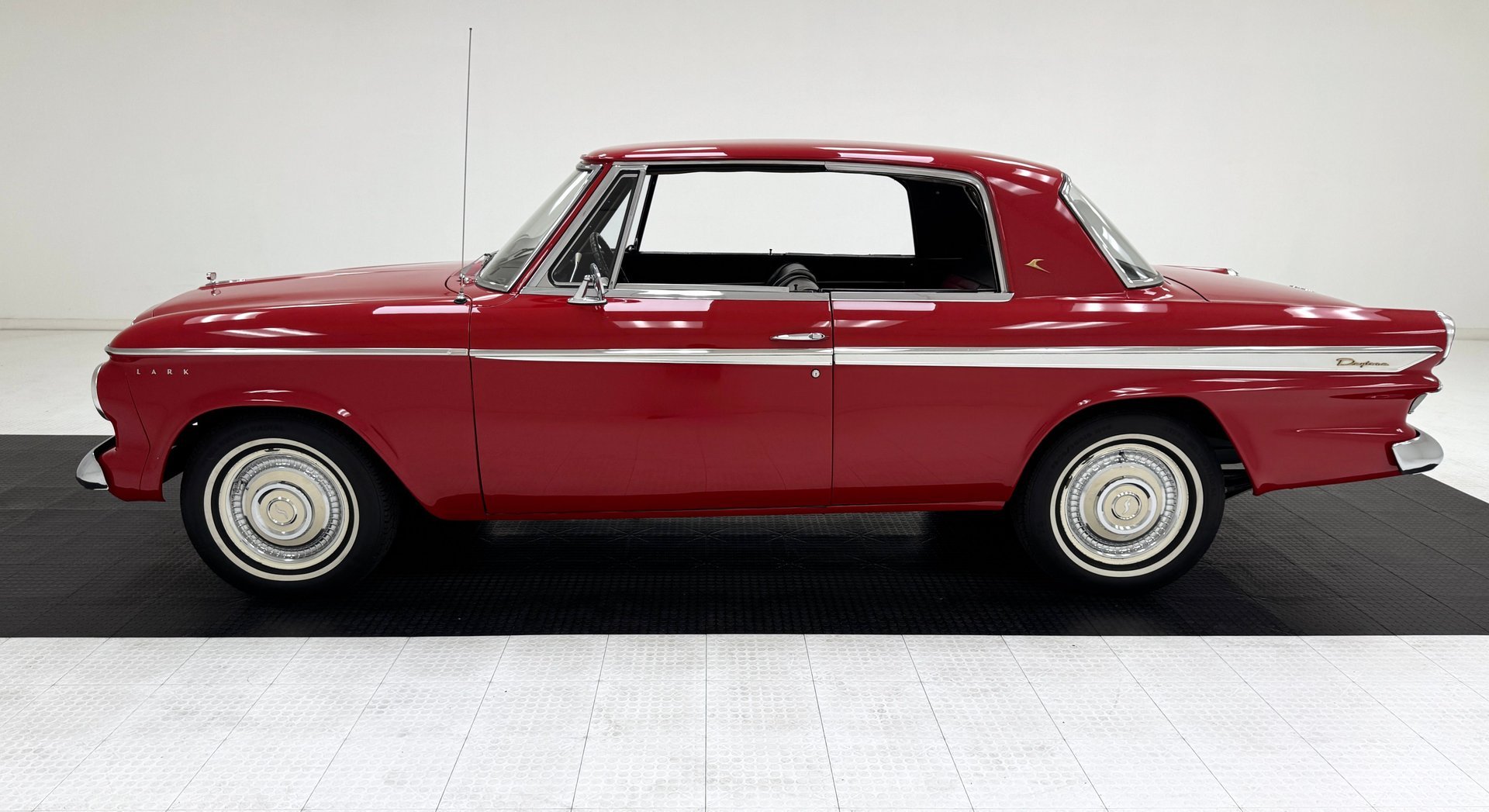 1963 Studebaker Lark - Daytona 2 Door Hardtop, foto 2