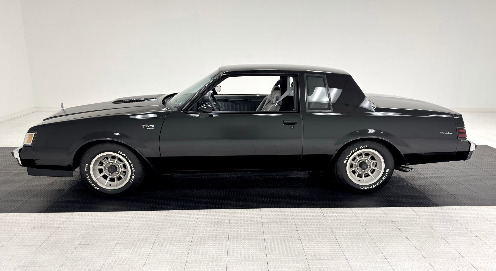 1986 Buick Regal - T-Type Turbo, foto 2
