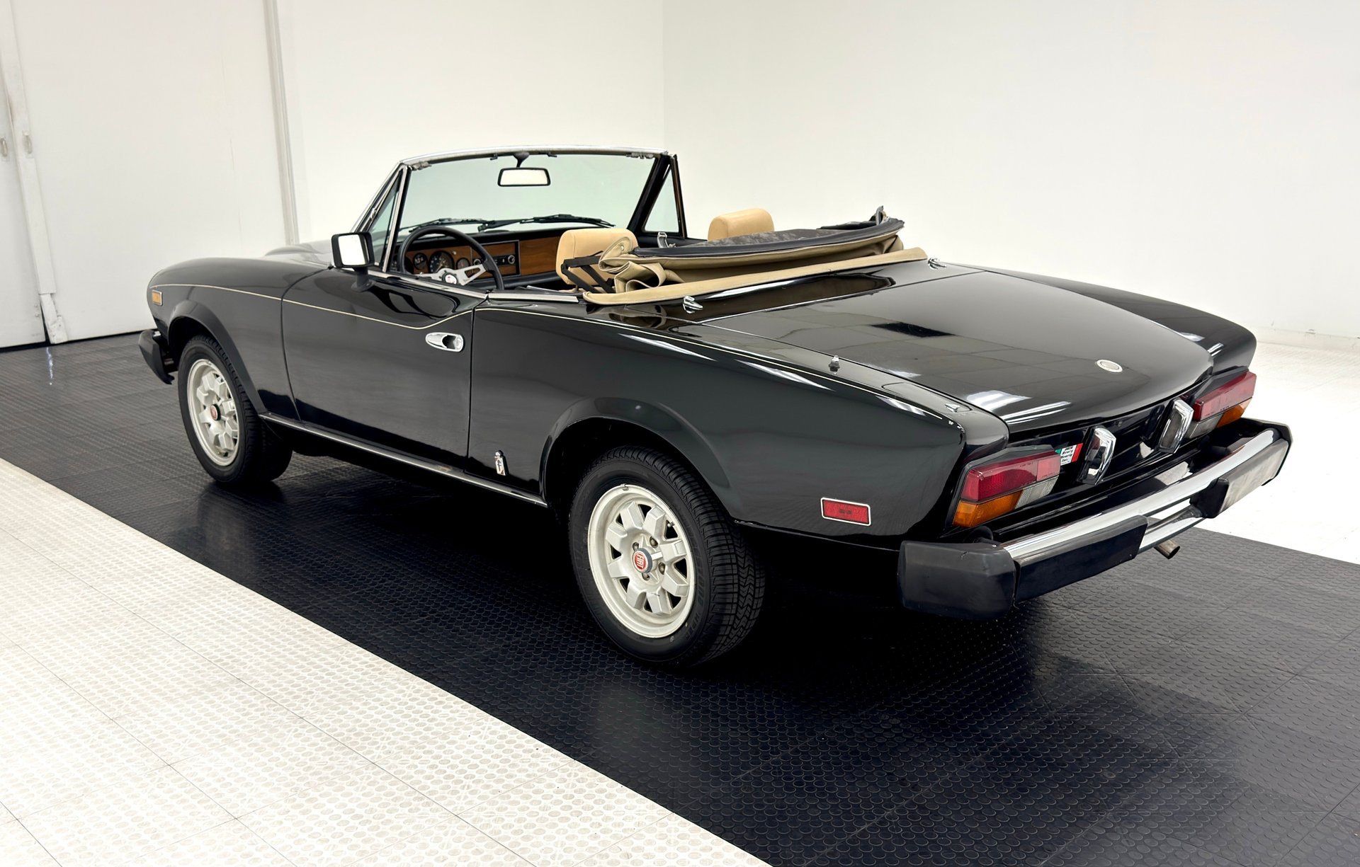 1982 Fiat 2000 - Convertible, foto 6