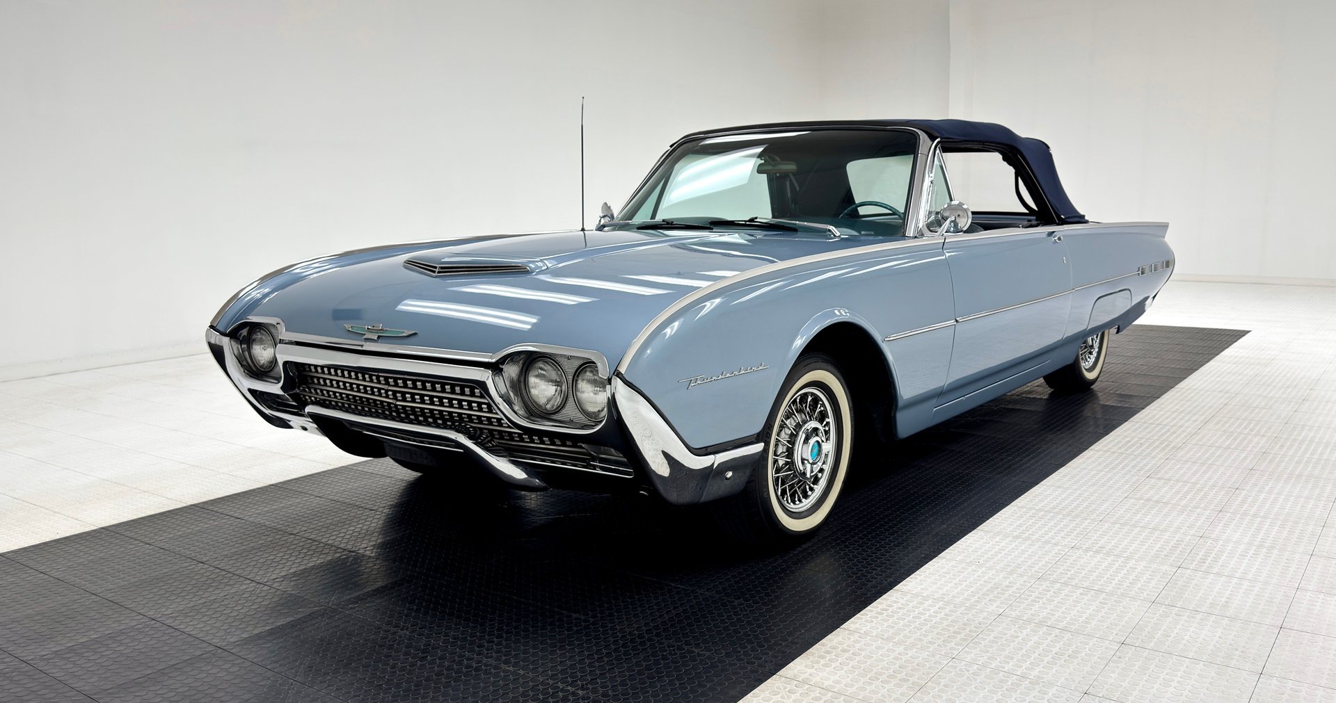 1962 Ford Thunderbird - Convertible, foto 1
