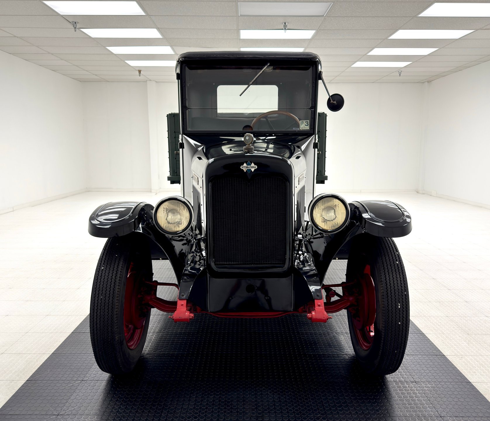 1930 International Six-Speed Special - 1 Ton Truck, foto 8