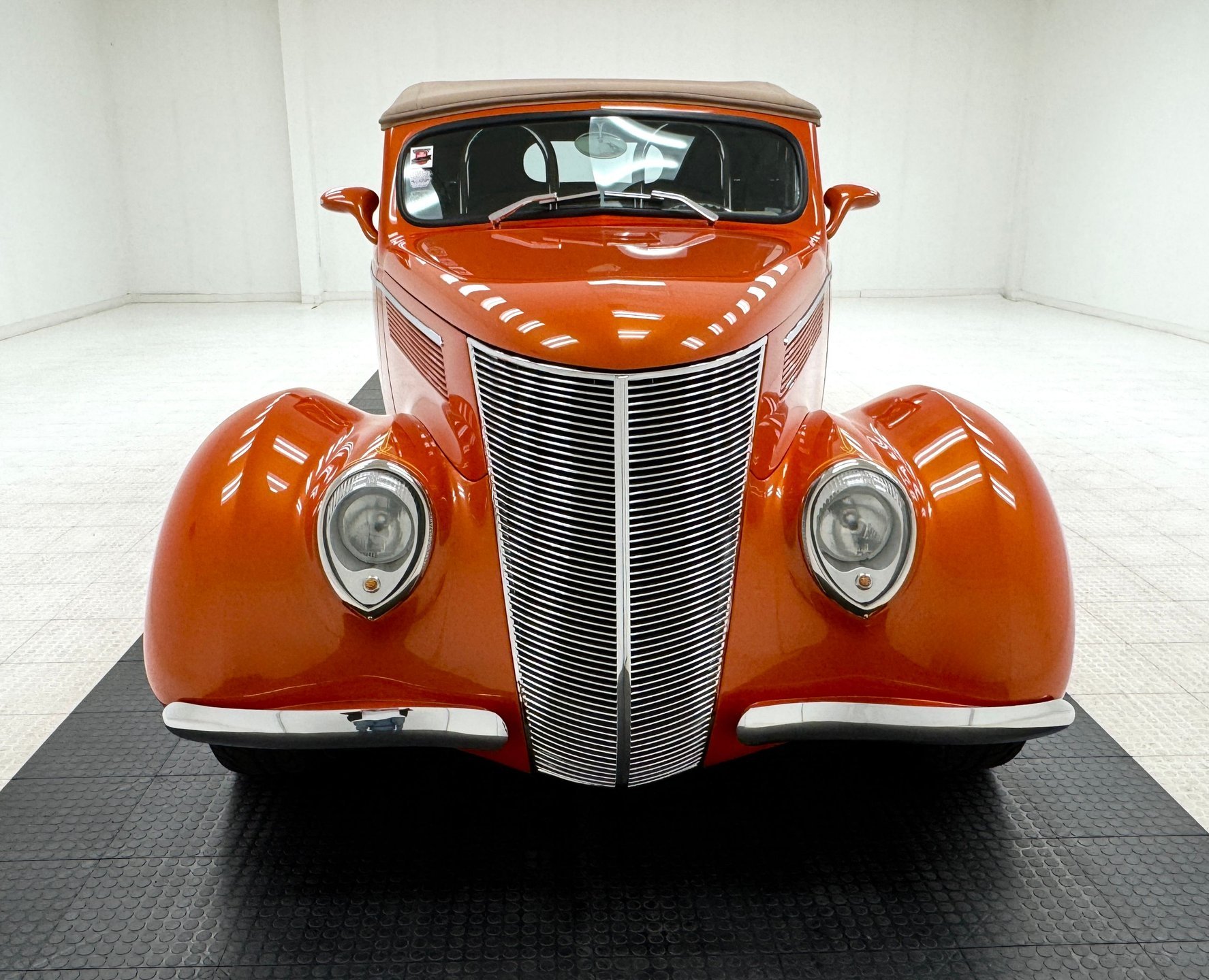 1937 Ford Model 85 - Cabriolet, foto 8