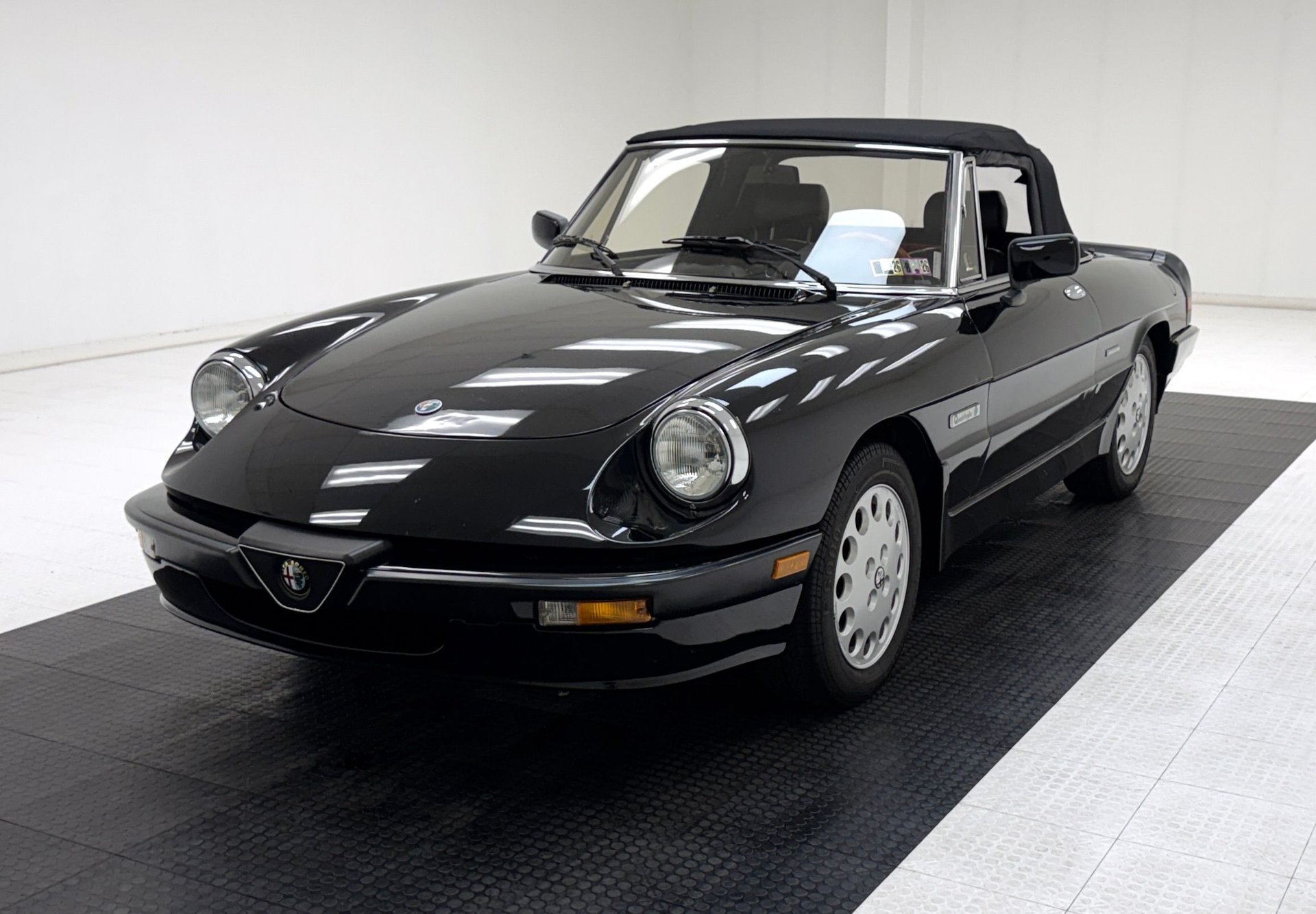 1988 Alfa Romeo Spider - Quadrifoglio, foto 2