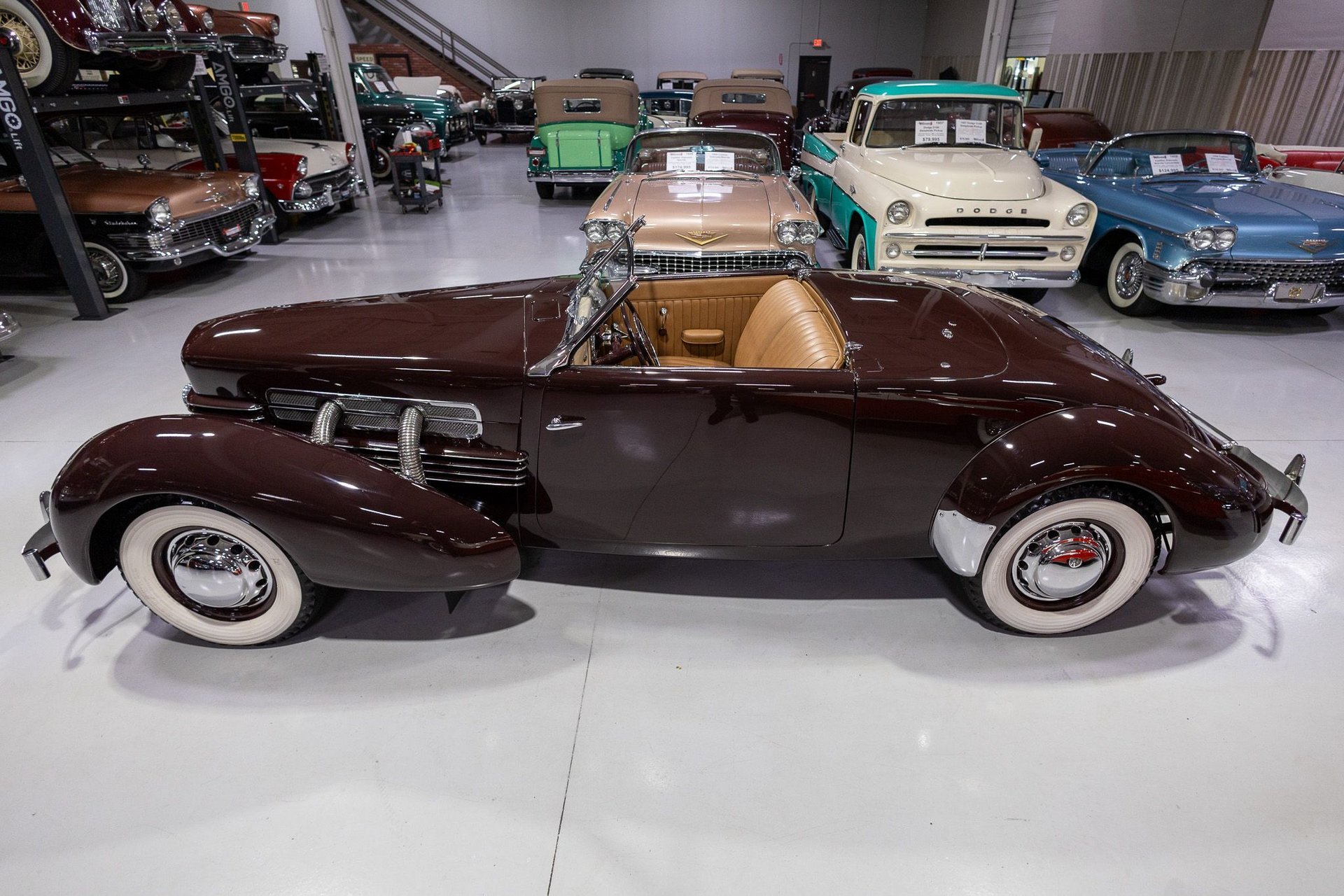 1937 Cord 812, foto 12