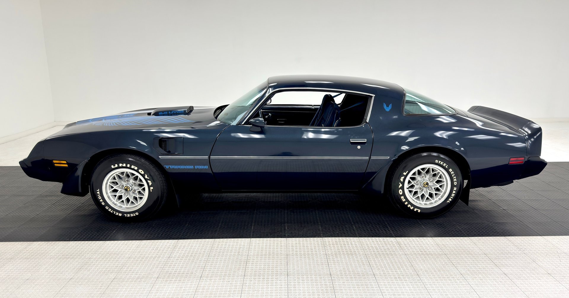 1981 Pontiac Firebird - Trans Am, foto 2