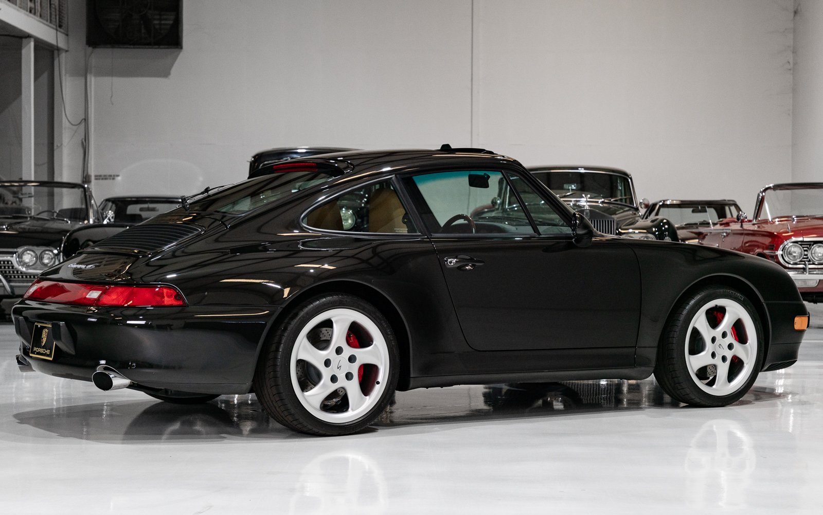 1998 Porsche 911 / 993 Carrera - CARRERA 4S SUNROOF COUPE (SIX-SPEED MANUAL, ONLY 1,926 MILES) SIX-SPEED MANUAL, ONLY 1,926 MILES, foto 6