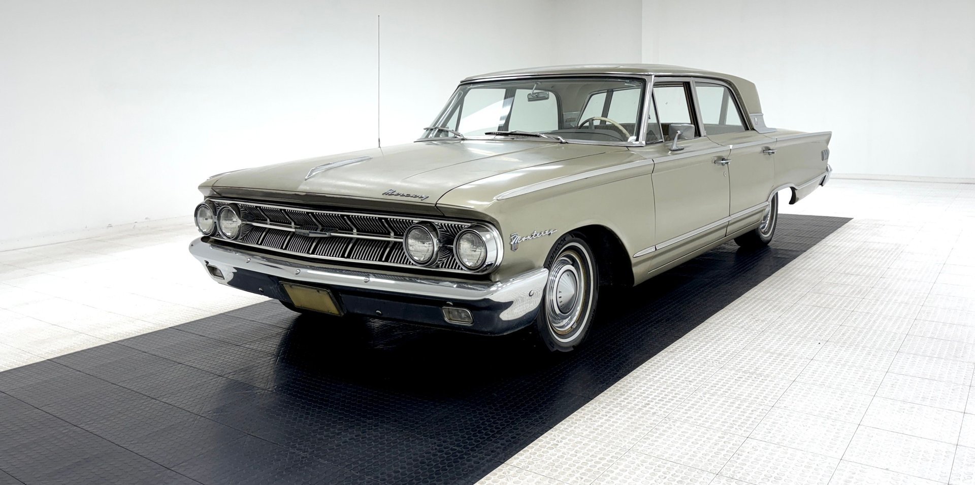 1963 Mercury Monterey - Custom Sedan, foto 1