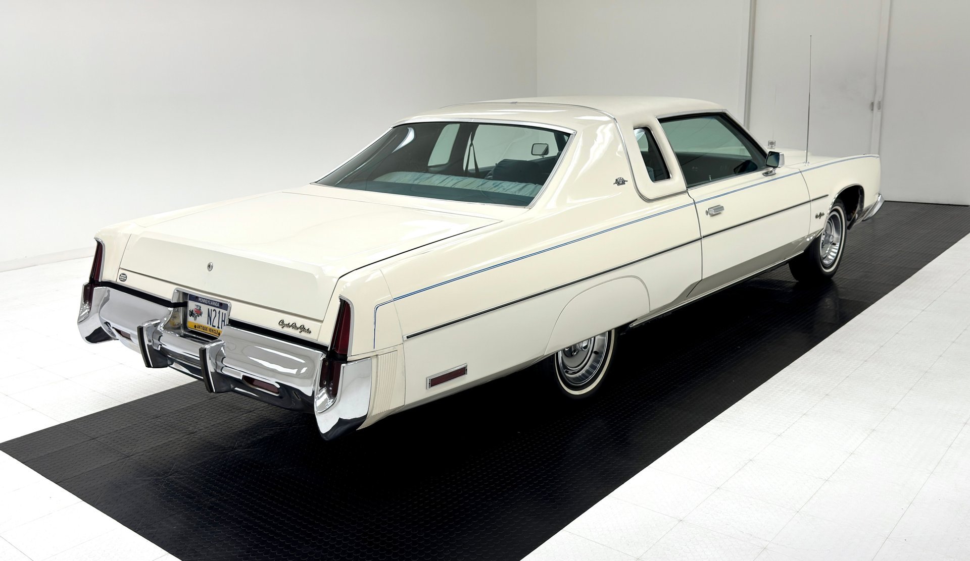 1976 Chrysler New Yorker - Brougham Hardtop, foto 5