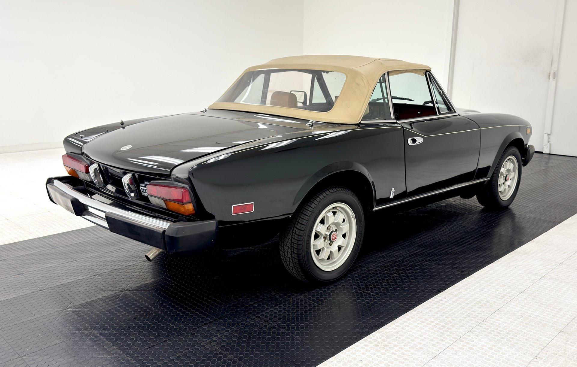 1982 Fiat 2000 - Convertible, foto 8
