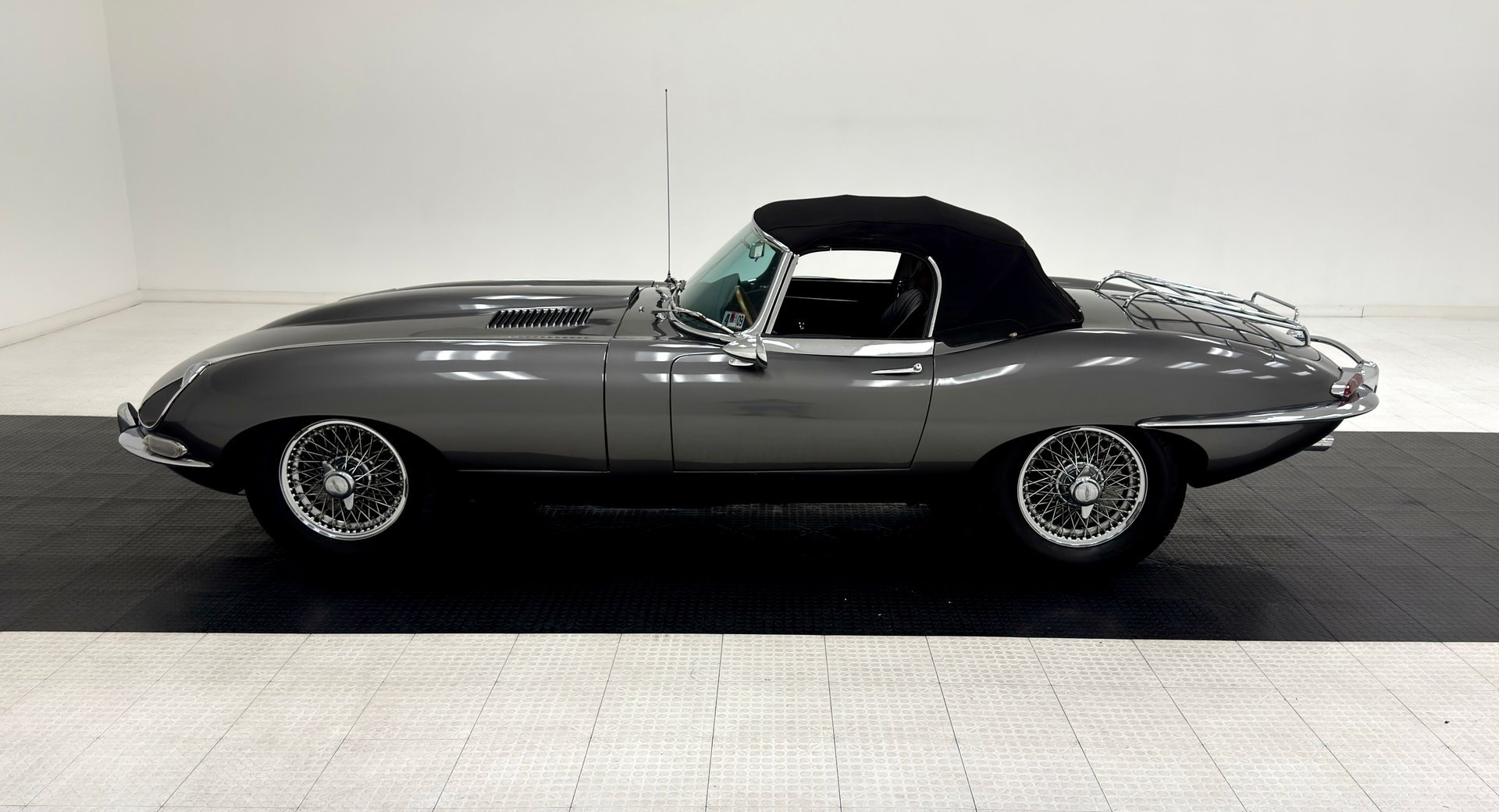 1967 Jaguar E-Type SI - Series 1 Roadster, foto 3
