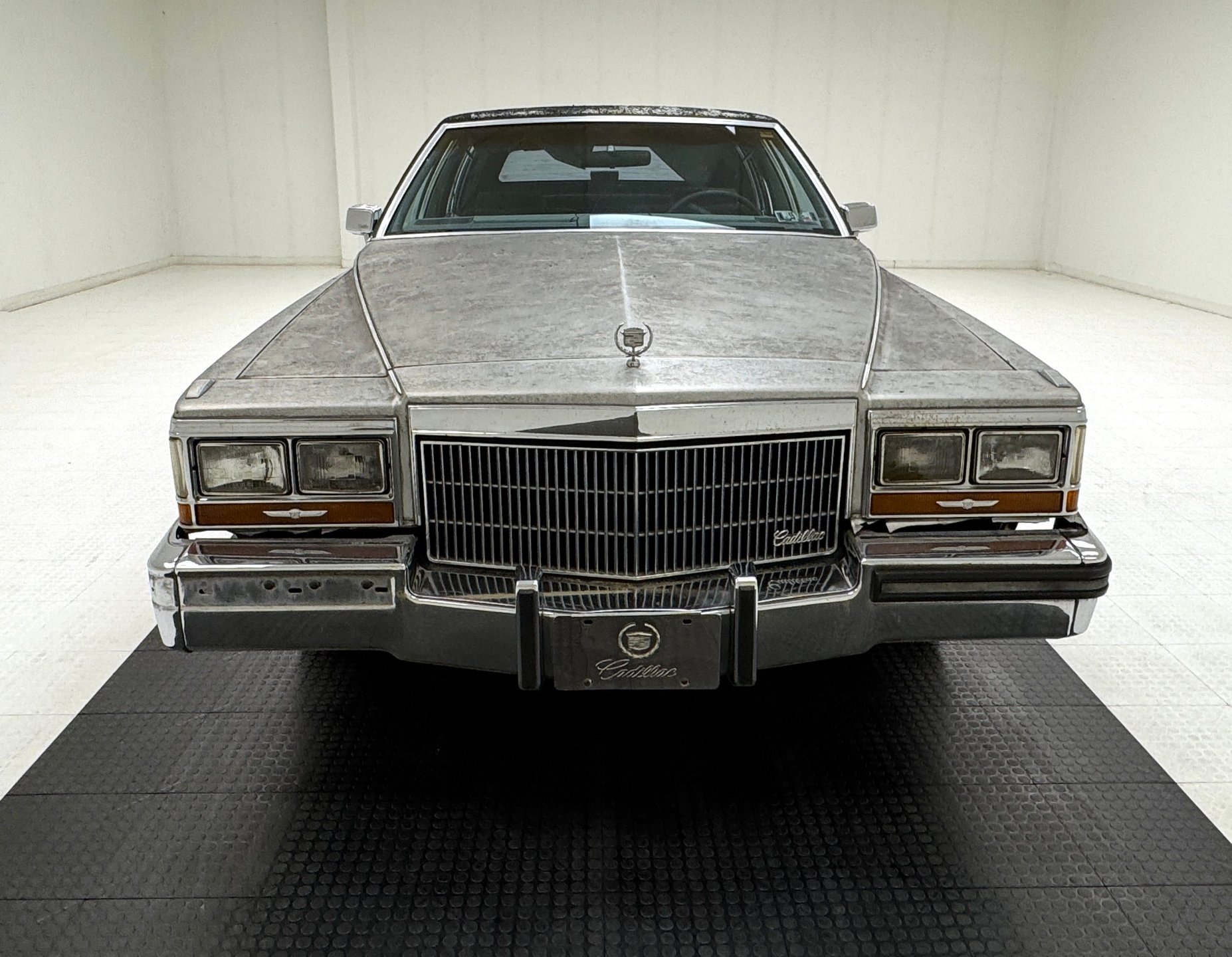 1989 Cadillac Fleetwood - 4 Door Sedan, foto 8